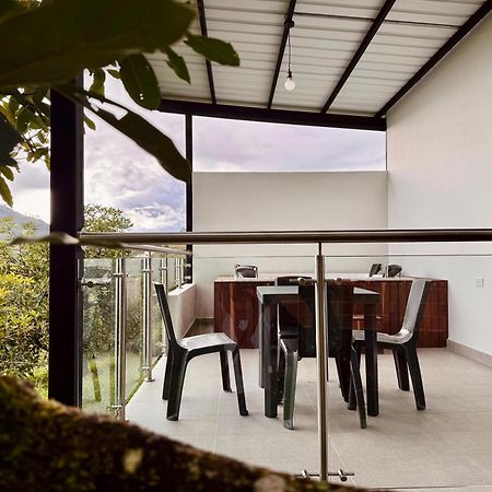 Hotel Campestre Alto Lindo En Guatapé Zewnętrze zdjęcie