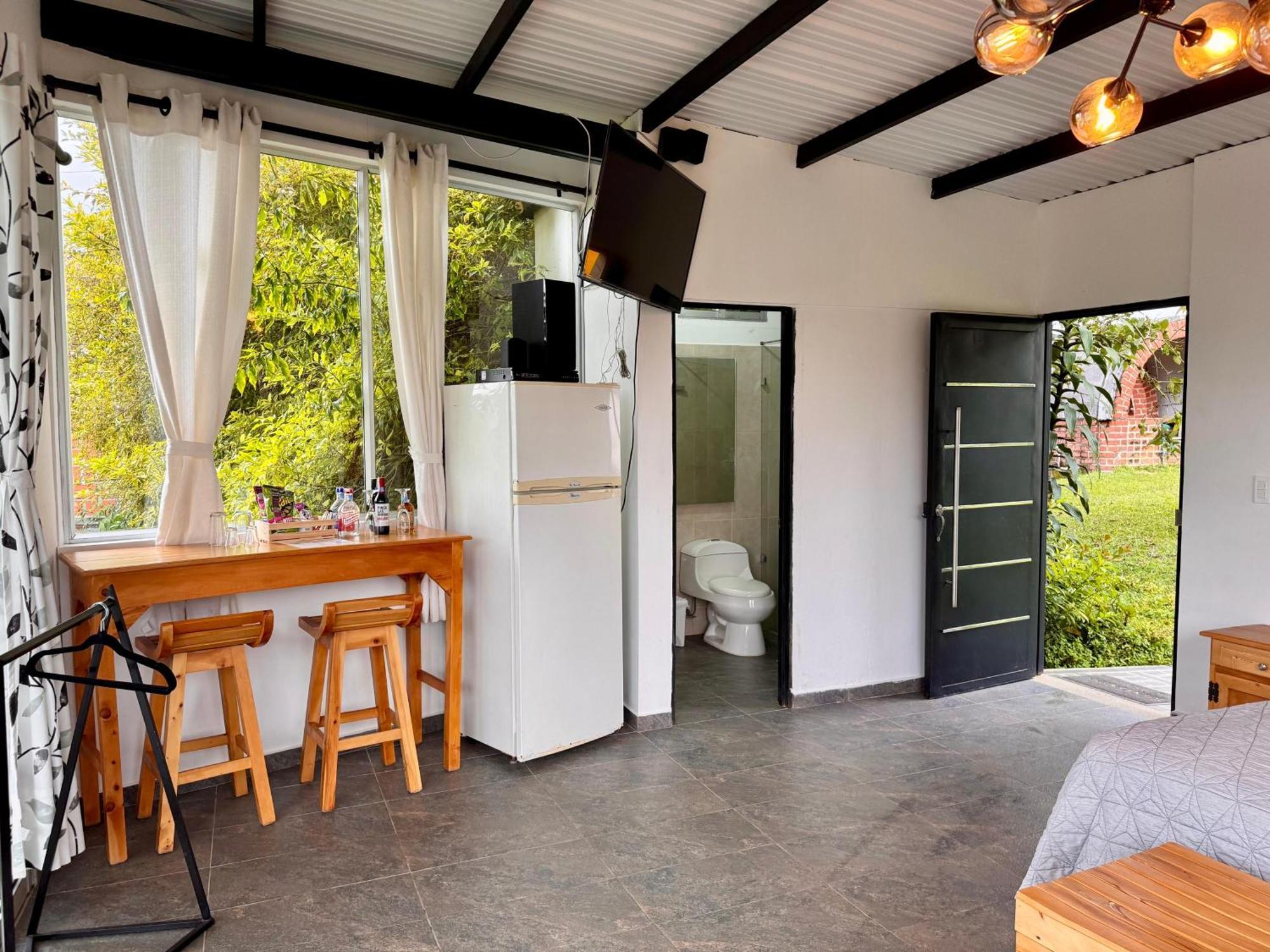 Hotel Campestre Alto Lindo En Guatapé Zewnętrze zdjęcie