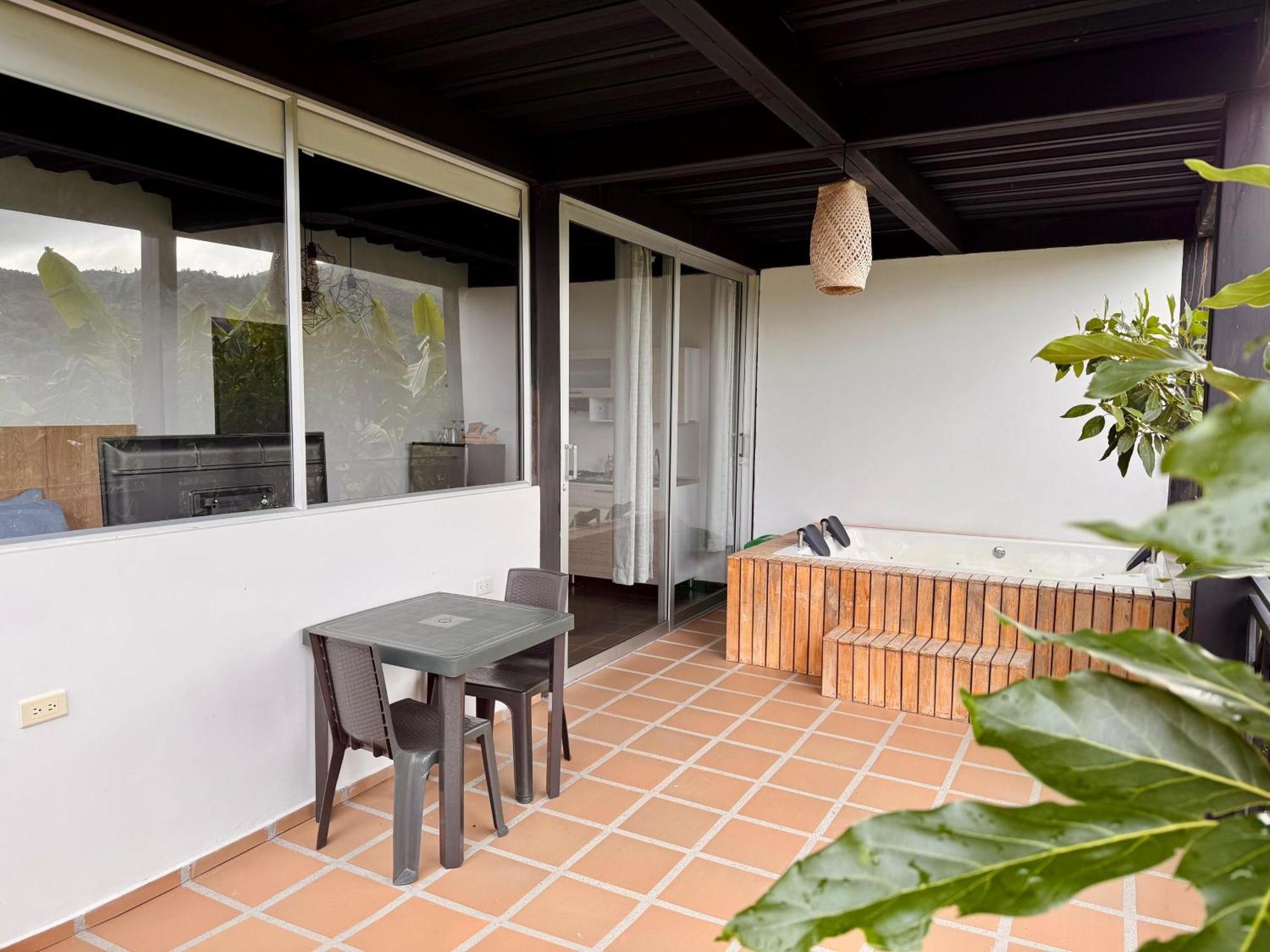 Hotel Campestre Alto Lindo En Guatapé Zewnętrze zdjęcie