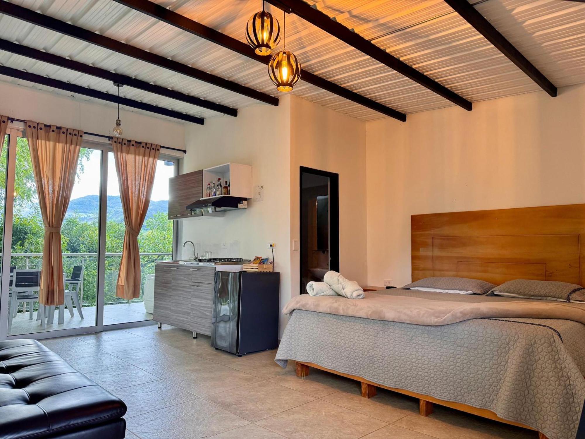 Hotel Campestre Alto Lindo En Guatapé Zewnętrze zdjęcie