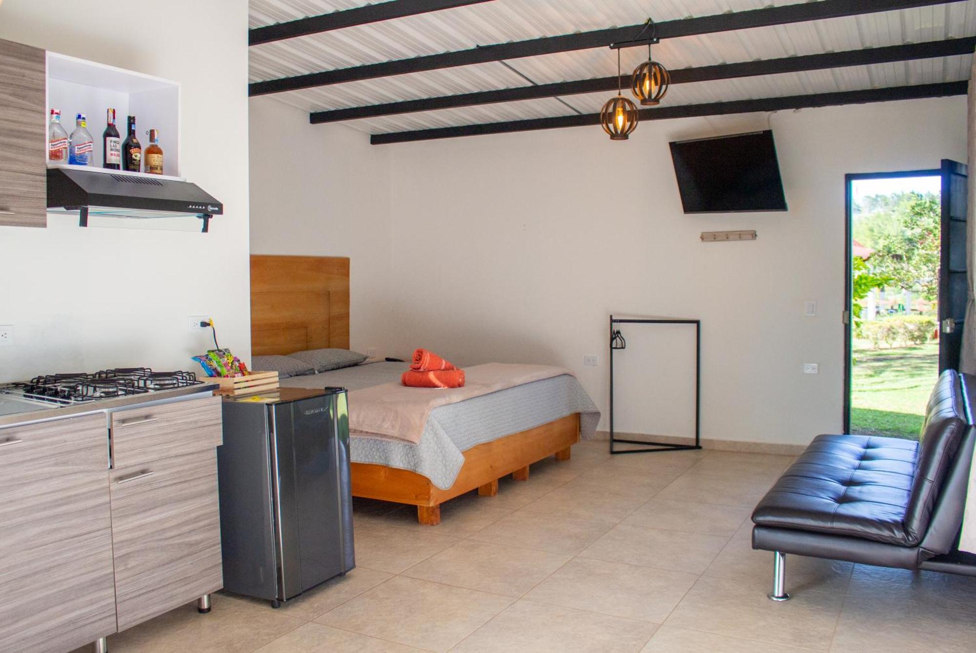 Hotel Campestre Alto Lindo En Guatapé Zewnętrze zdjęcie