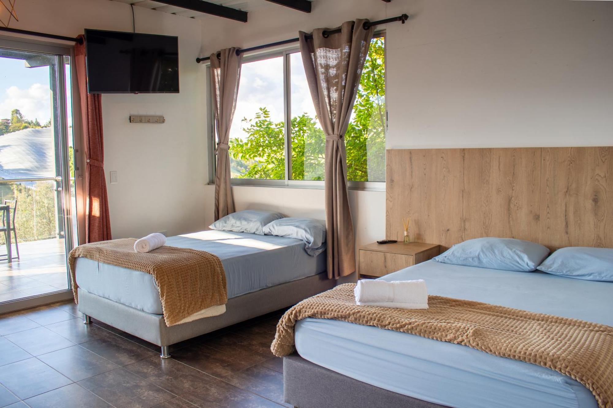 Hotel Campestre Alto Lindo En Guatapé Zewnętrze zdjęcie